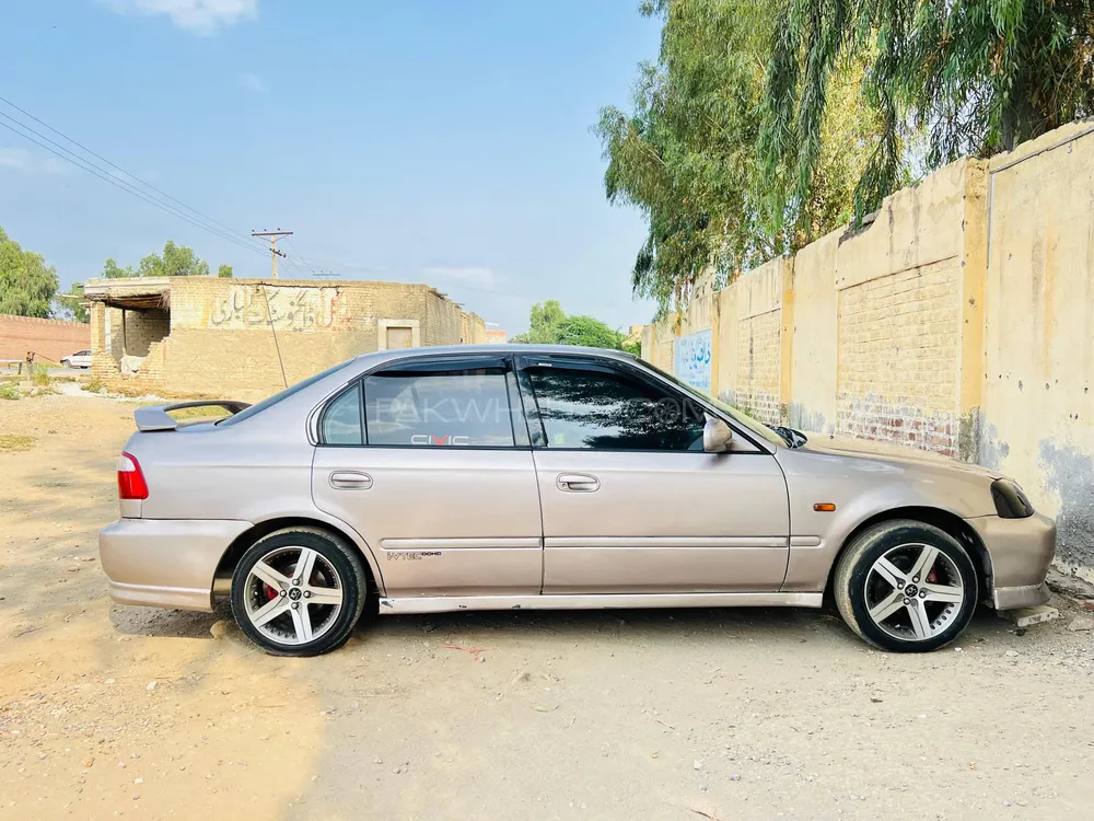 Honda Civic 2000 for Sale in Peshawar Image-1