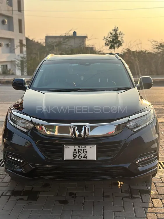 Honda Vezel 2018 for Sale in Rawalpindi Image-1