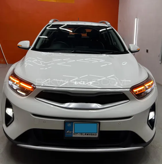 KIA Stonic 2023 for Sale in Islamabad Image-1