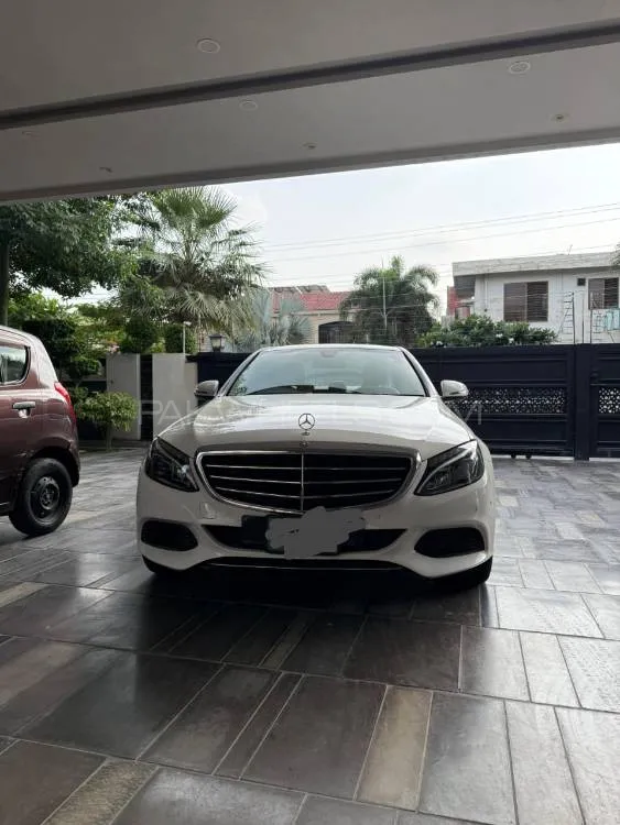 Mercedes Benz C Class 2016 for Sale in Lahore Image-1