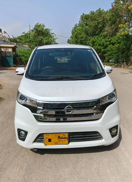 Nissan Dayz 2015 for Sale in Karachi Image-1