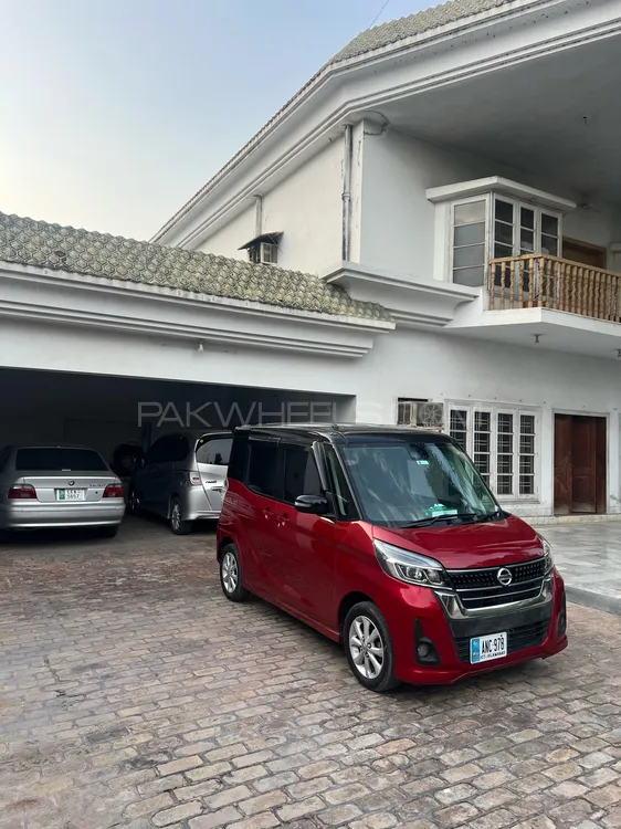 Nissan Dayz Roox 2017 for Sale in Peshawar Image-1
