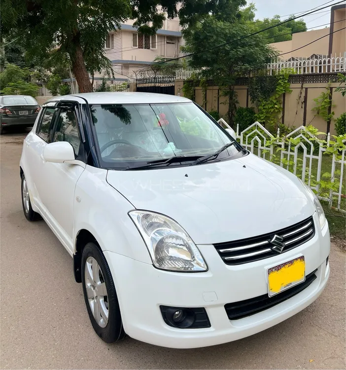 Suzuki Swift 2019 for Sale in Karachi Image-1