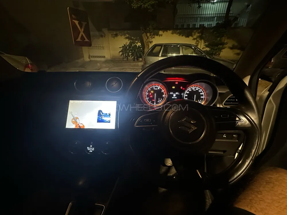 Suzuki Swift 2022 for Sale in Karachi Image-1