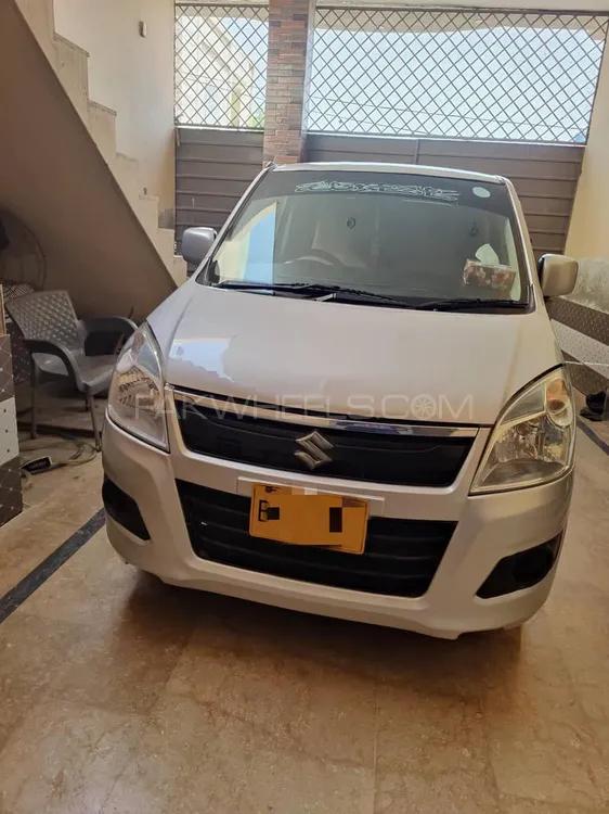 Suzuki Wagon R 2017 for Sale in Rahim Yar Khan Image-1