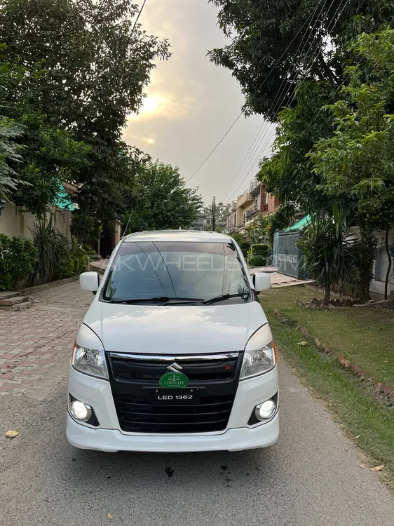 Suzuki Wagon R 2017 for Sale in Lahore Image-1
