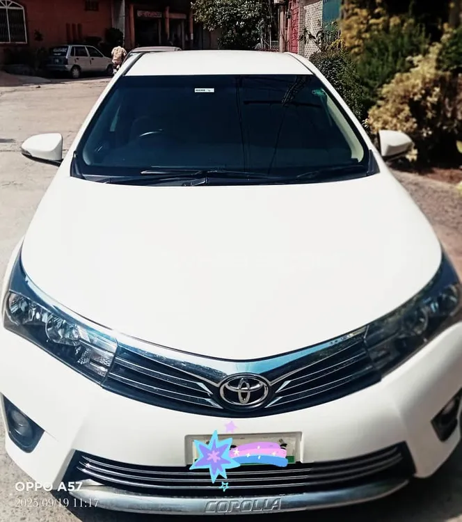 Toyota Corolla 2016 for Sale in Lahore Image-1