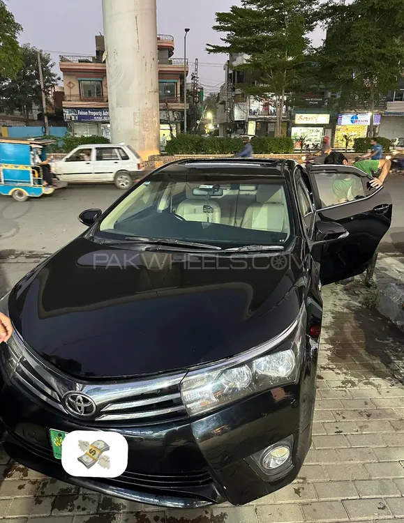 Toyota Corolla 2016 for Sale in Lahore Image-1