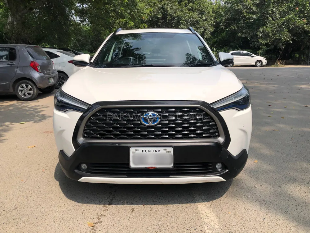 Toyota Corolla Cross 2024 for Sale in Lahore Image-1