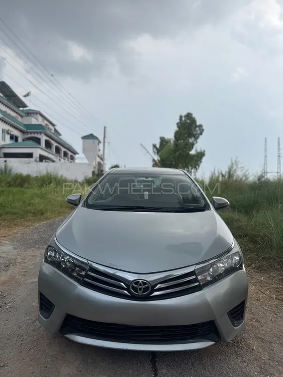 Toyota Corolla 2015 for Sale in Islamabad Image-1