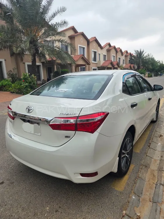 Toyota Corolla 2018 for Sale in Karachi Image-1