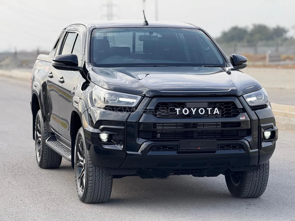 Toyota Hilux 2024 for Sale in Islamabad Image-1