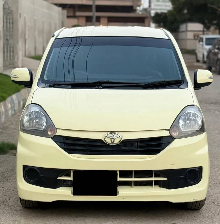 Toyota Pixis Epoch 2015 for Sale in Karachi Image-1