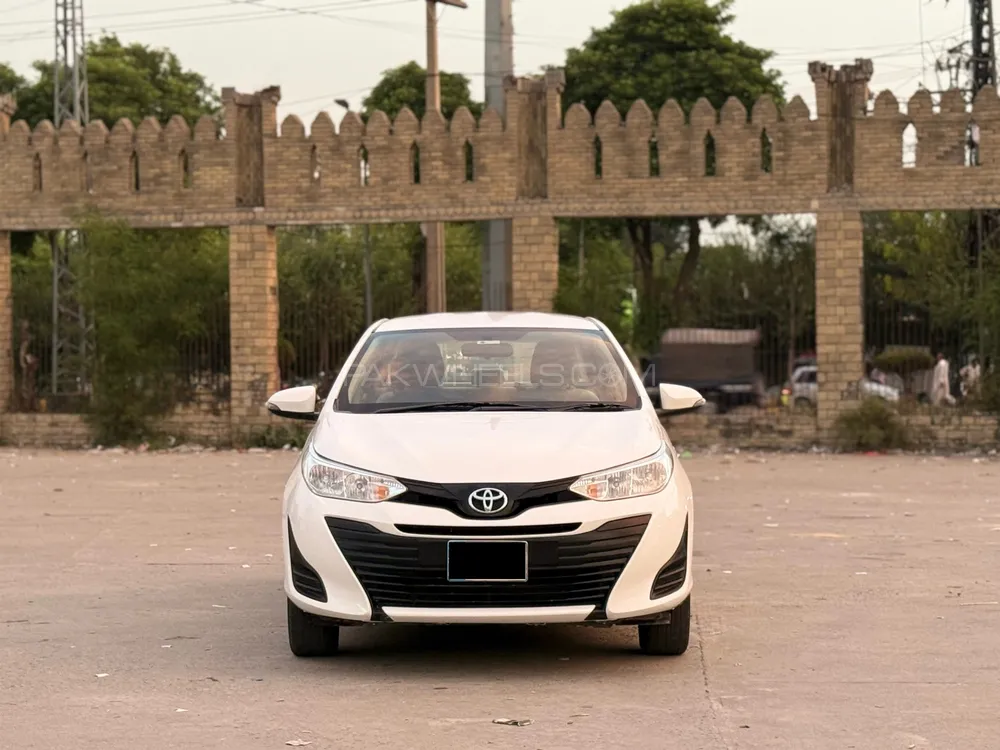 Toyota Yaris Sedan 2022 for Sale in Islamabad Image-1