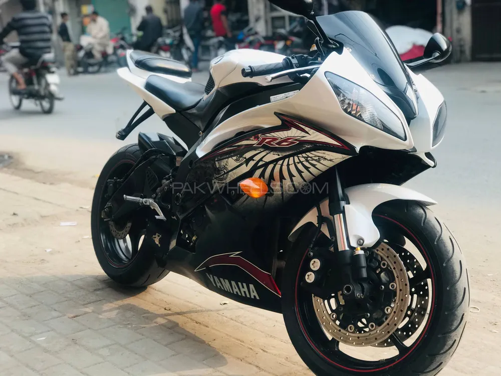 Yamaha YZF-R6 2012 for Sale Image-1