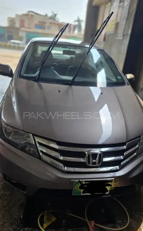 Honda City 2015 for Sale in Daska Image-1
