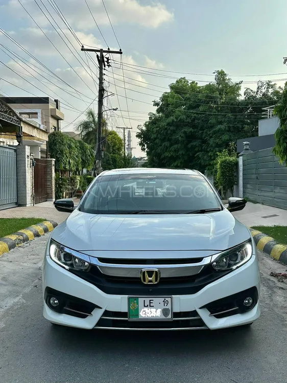 Honda Civic 2018 for Sale in Lahore Image-1