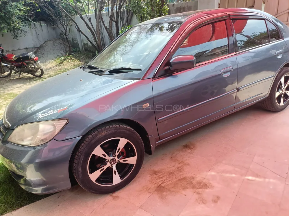 Honda Civic 2004 for Sale in Lahore Image-1