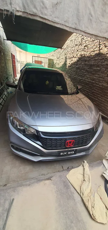 Honda Civic 2017 for Sale in Multan Image-1