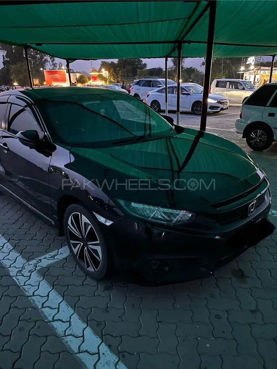 Honda Civic 2018 for Sale in Faisalabad Image-1