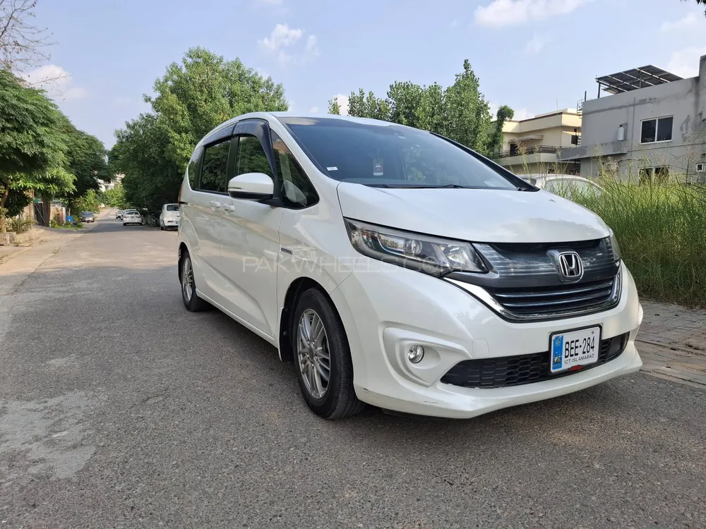 Honda Freed 2019 for Sale in Islamabad Image-1