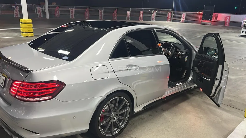 Mercedes Benz E Class 2014 for Sale in Lahore Image-1