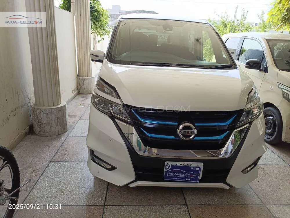 Nissan Serena 2018 for Sale in Gujranwala Image-1