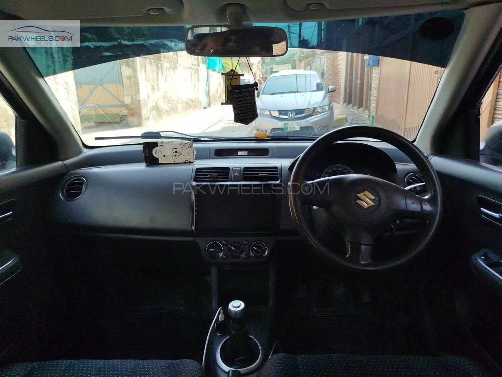 Suzuki Swift 2010 for Sale in Rawalpindi Image-1