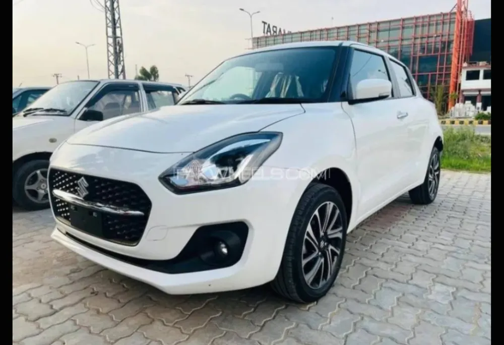 Suzuki Swift 2025 for Sale in Karachi Image-1