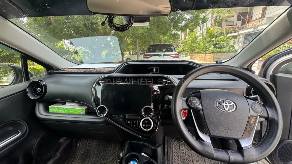 Toyota Aqua 2021 for Sale in Karachi Image-1