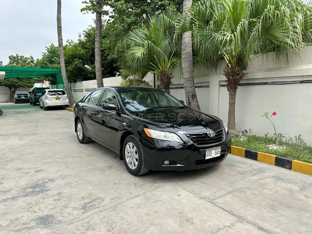 Toyota Camry 2008 for Sale in Karachi Image-1