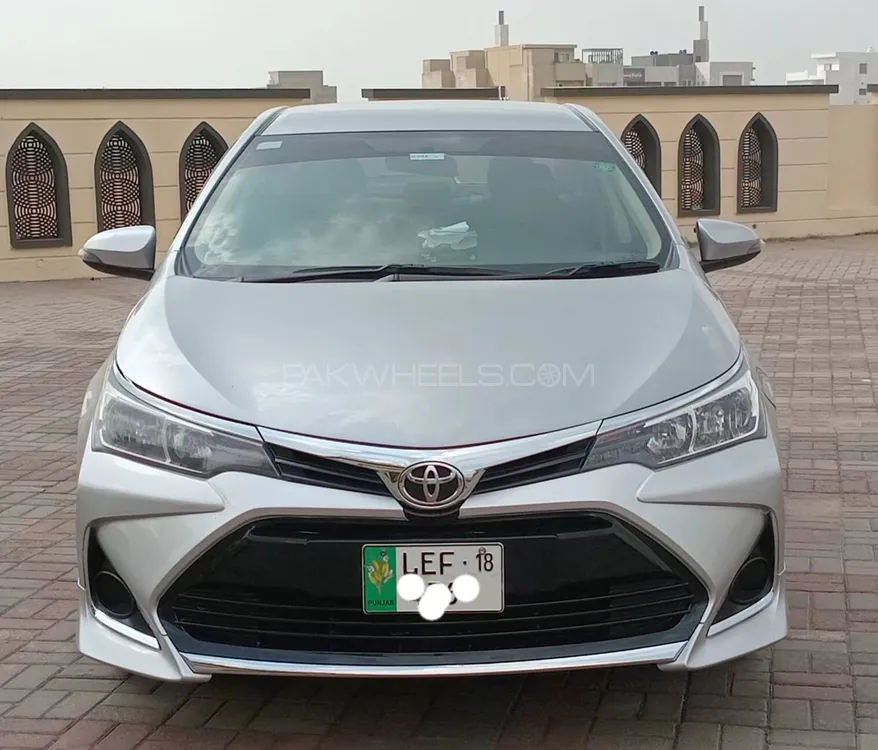 Toyota Corolla 2018 for Sale in Phalia Image-1