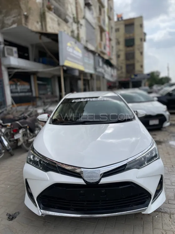 Toyota Corolla 2018 for Sale in Karachi Image-1