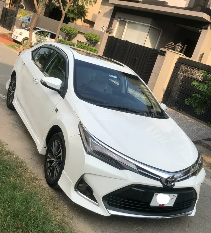 Toyota Corolla 2017 for Sale in Lahore Image-1