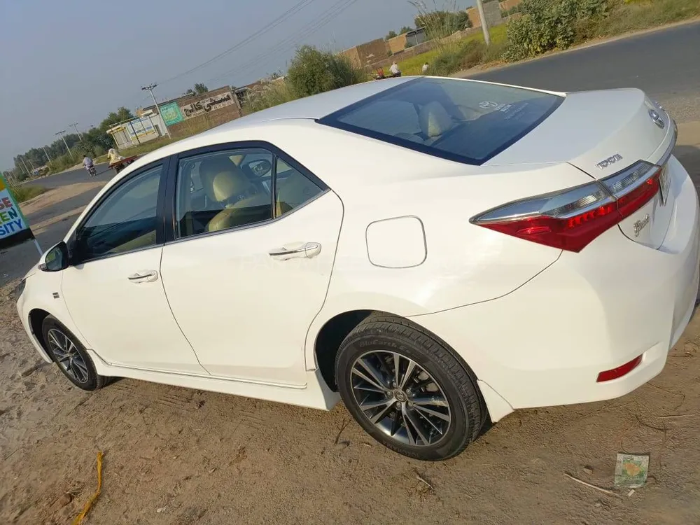 Toyota Corolla 2019 for Sale in Kot addu Image-1