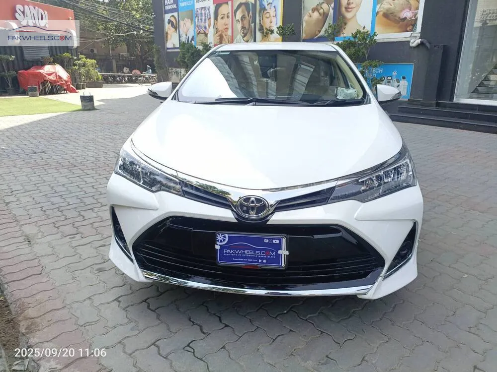 Toyota Corolla 2024 for Sale in Lahore Image-1