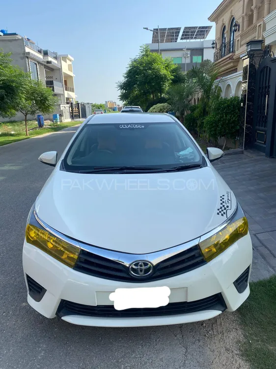Toyota Corolla 2015 for Sale in Hyderabad Image-1