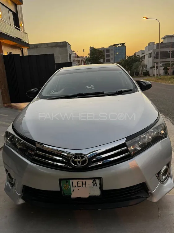 Toyota Corolla 2016 for Sale in Lahore Image-1