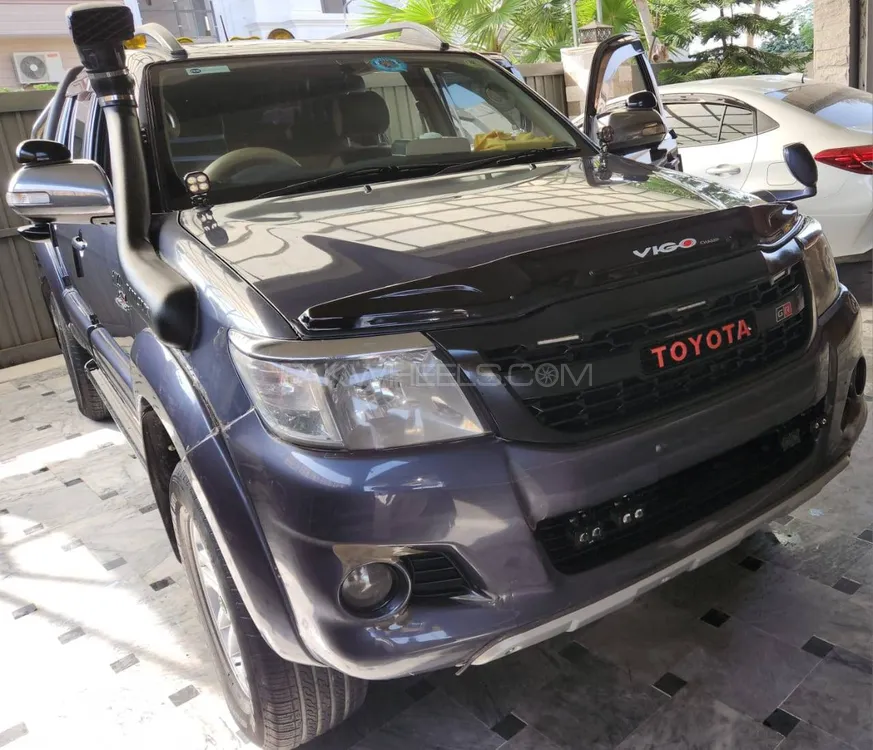 Toyota Hilux 2016 for Sale in Islamabad Image-1