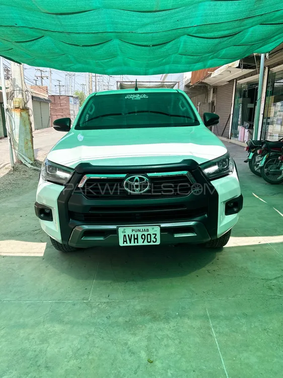Toyota Hilux 2024 for Sale in Multan Image-1