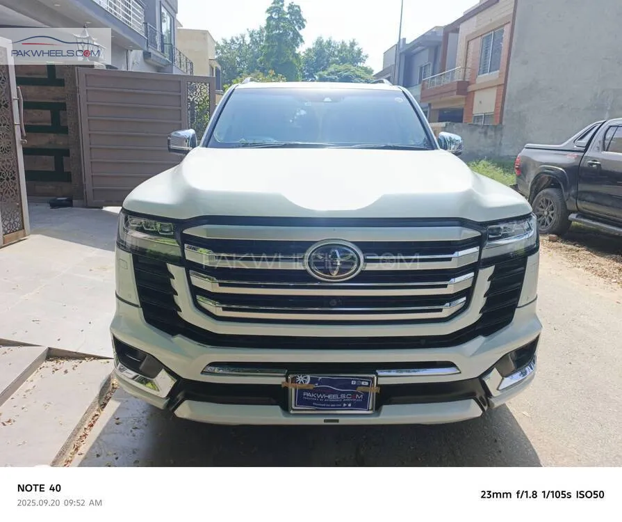 Toyota Land Cruiser 2021 for Sale in Lahore Image-1
