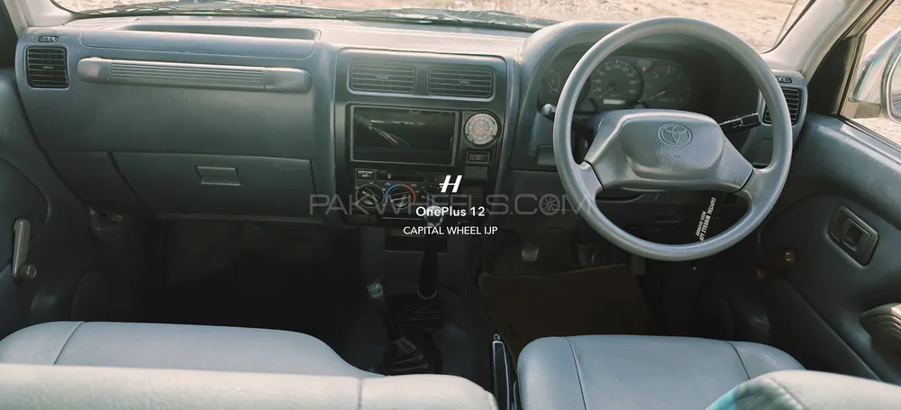 Toyota Prado 2002 for Sale in Islamabad Toyota Prado 2002 for Sale in Islamabad Image-12