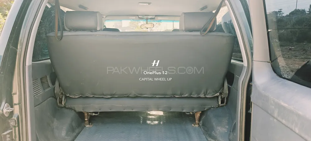 Toyota Prado 2002 for Sale in Islamabad Toyota Prado 2002 for Sale in Islamabad Image-16