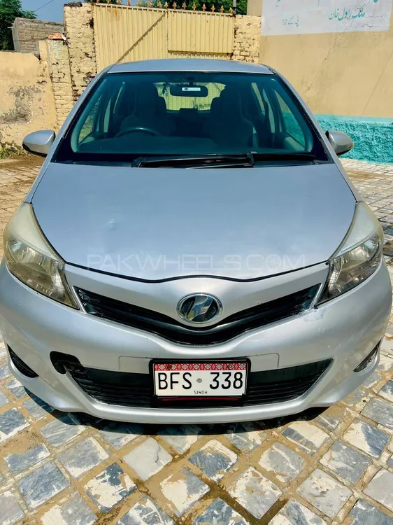 Toyota Vitz 2013 for Sale in Swabi Image-1