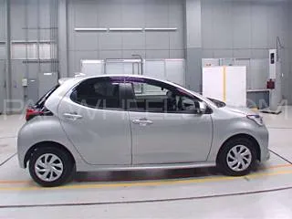 Toyota Yaris Hatchback 2023 for Sale in Lahore Image-1