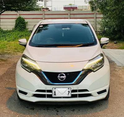 Nissan Note e-Power Nismo 2018
