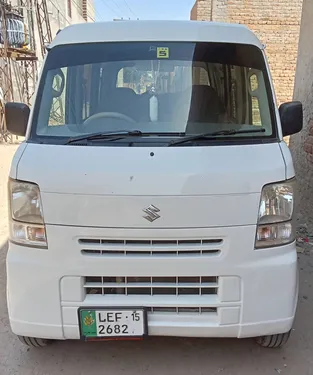 Suzuki Every 2015