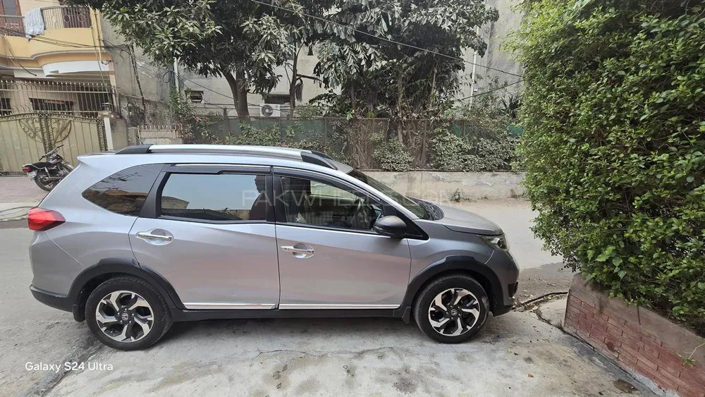 Honda BR-V 2018 for Sale in Lahore Image-1