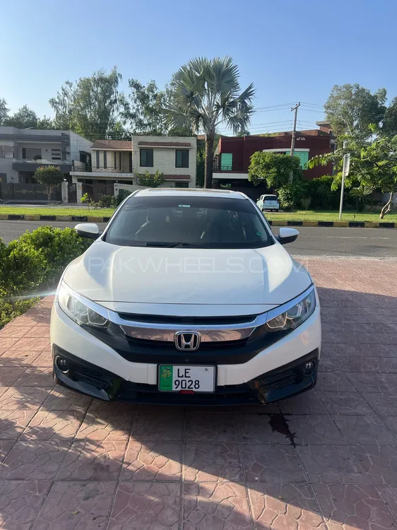 Honda Civic 2017 for Sale in Lahore Image-1