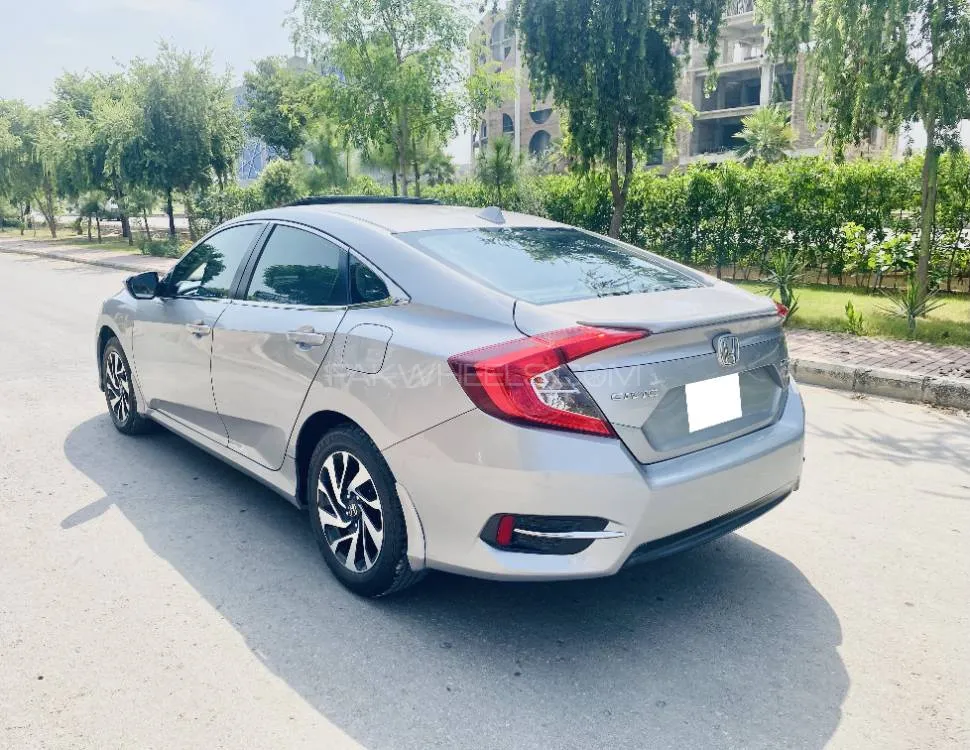 Honda Civic 2018 for Sale in Islamabad Image-1